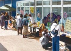 カモメとネコのブロカント市