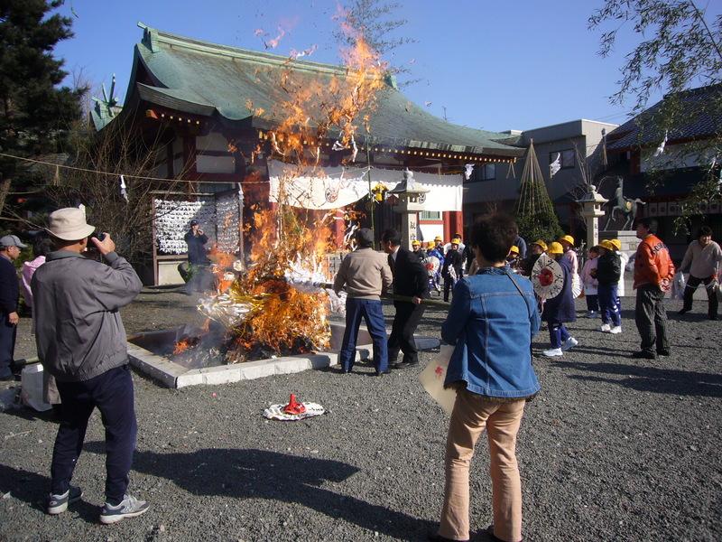 愛宕社の火祭り