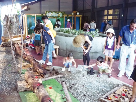 昆虫王国立山カブトムシ祭り