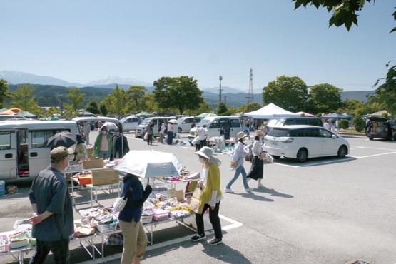 ミラージュホール・クルー　フリーマーケット！！