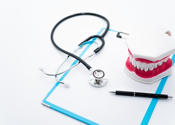 【第1回】歯科ミントクリニックの先生に聞く！大事な歯の話